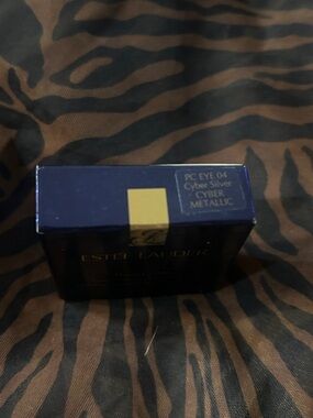 Estee Lauder Cyber Metallic Eye Shadow - Navy & Gold Compact